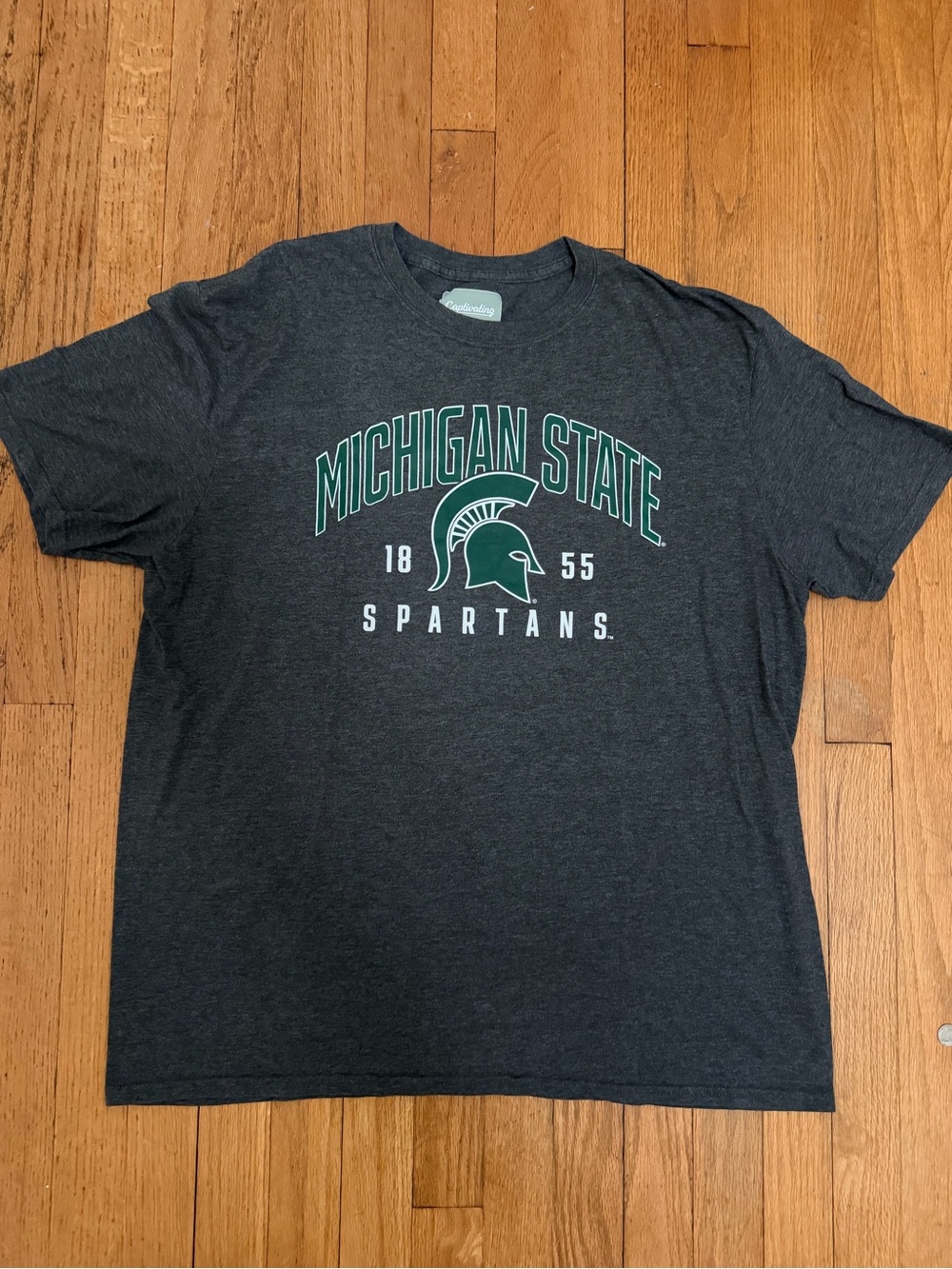 Michigan State Spartans Captivating T-Shirt - Size XL